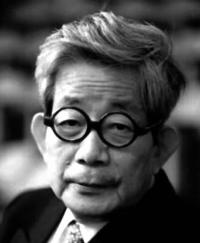 Kenzaburo Oe-01.jpg